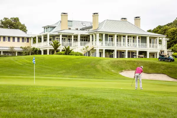The Lodge at Kauri Cliffs - a golfer's paradise