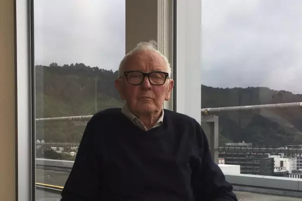 Wellington developer Mark Dunajtschik gets award